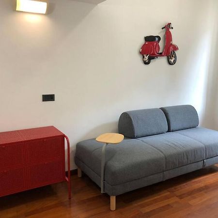 Bari For You - Guest House A 300Mt. Dal Mare Bagian luar foto