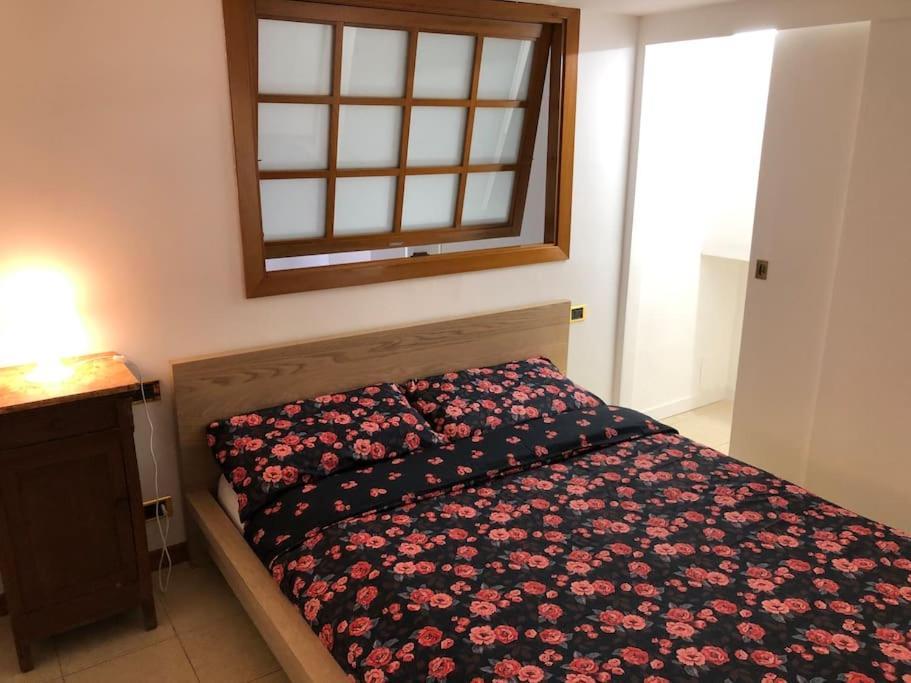Bari For You - Guest House A 300Mt. Dal Mare Bagian luar foto